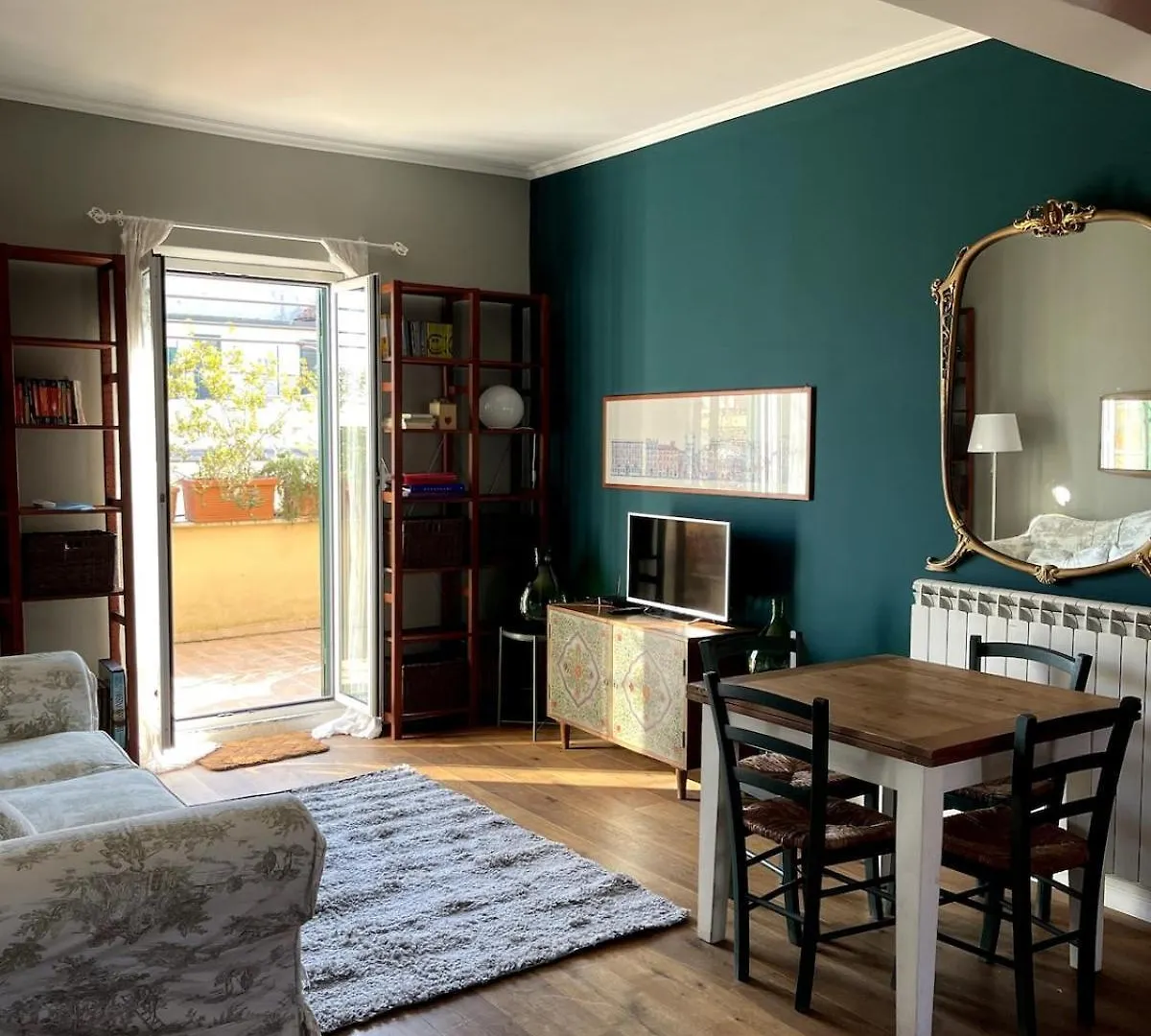 Fifi'S Stylish Attic With Terrace Apartment Rome